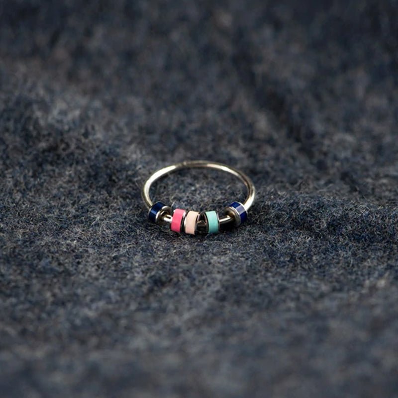 Enamel bead fidget ring